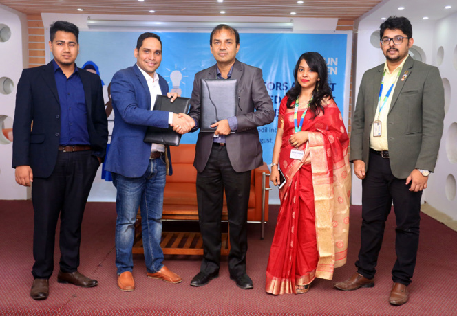 LightCastle signs an MoU with Daffodil International University