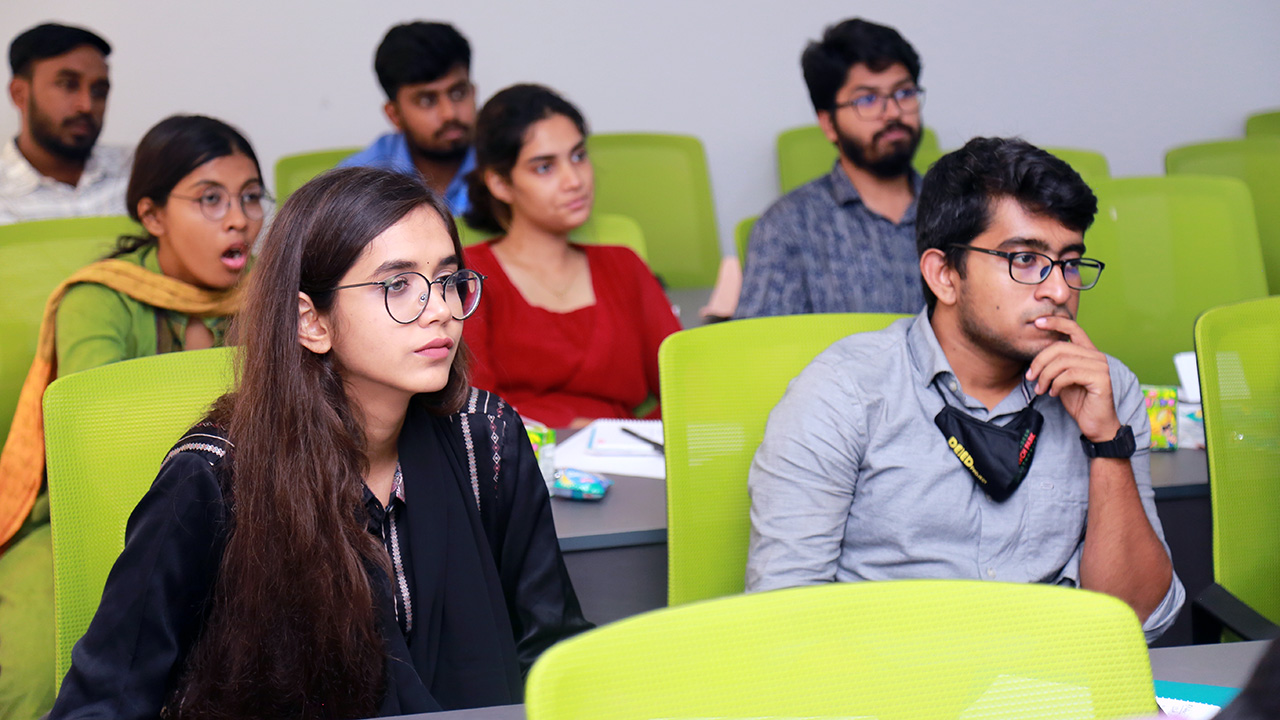 Participants of Grameenphone Accelerator Design Thinking Bootcamp in Khulna