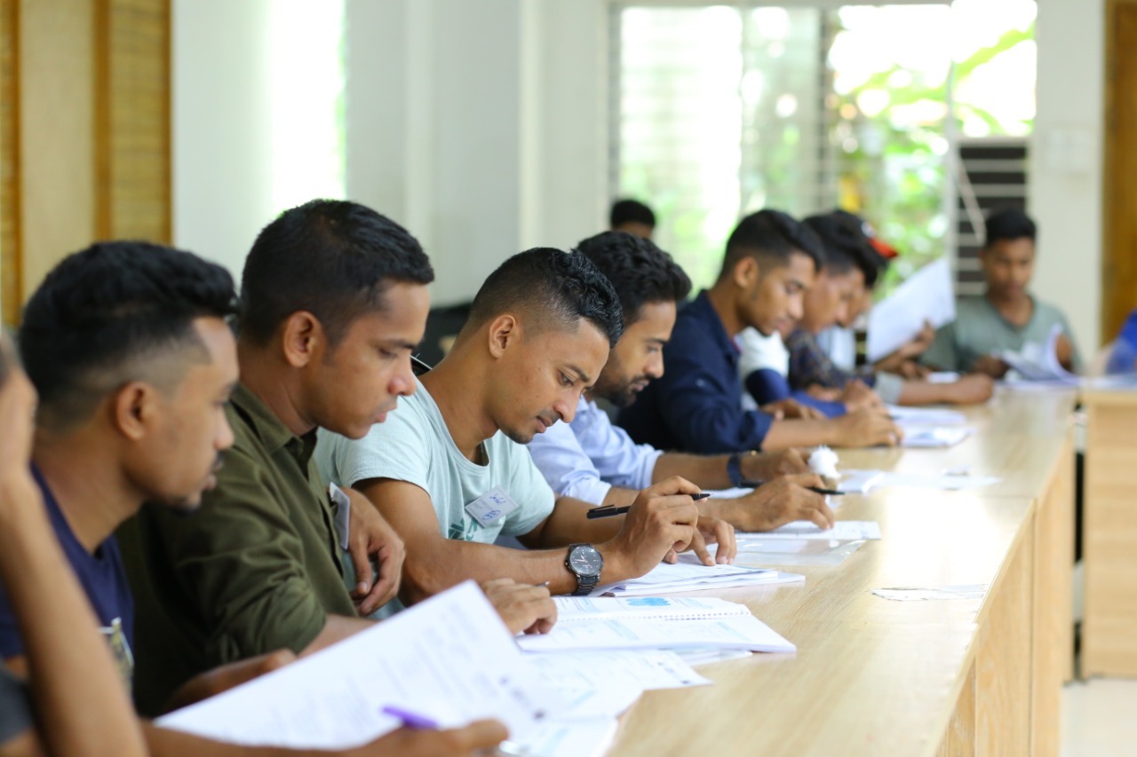 The Participants solving exercises during the training sessions