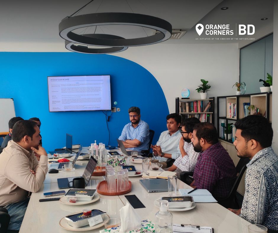 Bijon Islam conducting the session.